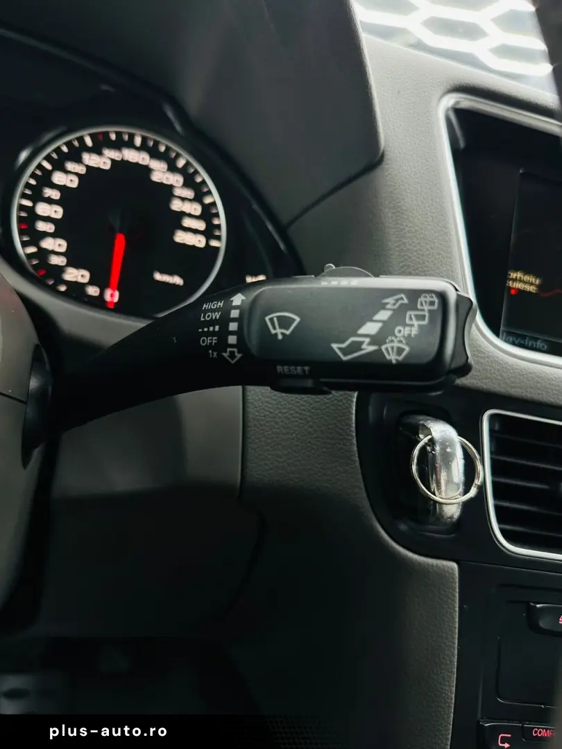 AUDI Q5 2010 2.0D 4X4 Garantie 12 Luni Rate Avans 0 Doar Cu