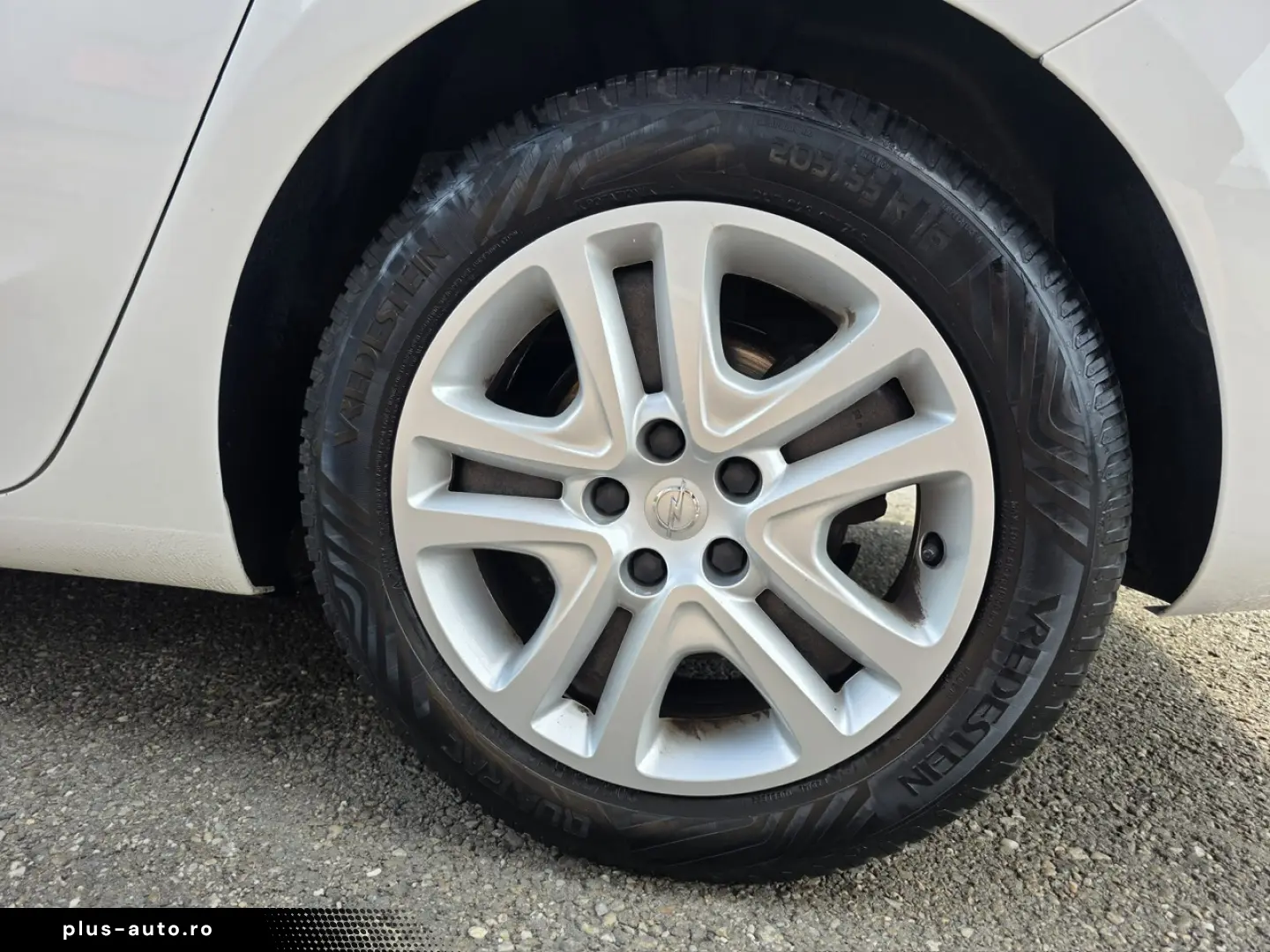 Opel Astra Diesel 1.6 2018 Manuala