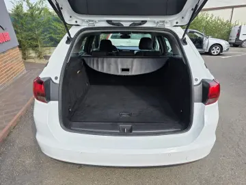 Opel Astra Diesel 1.6 2018 Manuala