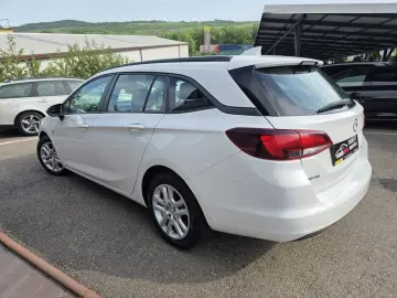 Opel Astra Diesel 1.6 2018 Manuala