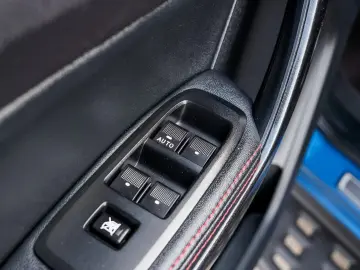 FORD RANGER RAPTOR 4WD