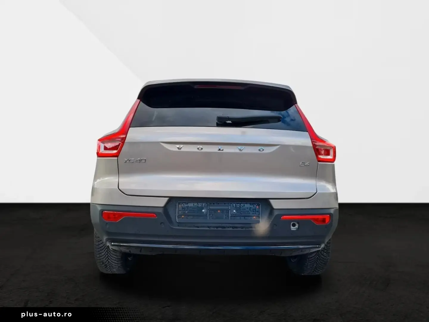 Volvo XC40 Plus Dark