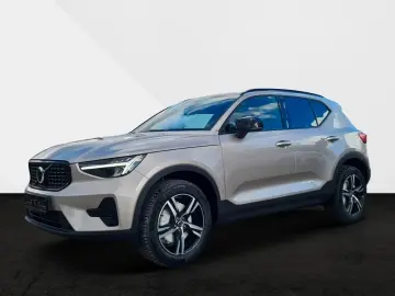 Volvo XC40 Plus Dark