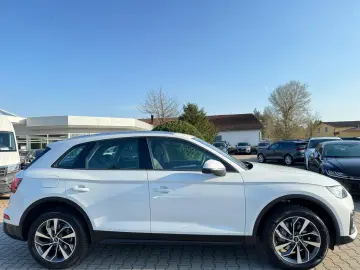 AUDI Q5 40 TDI quattro 360  ACC