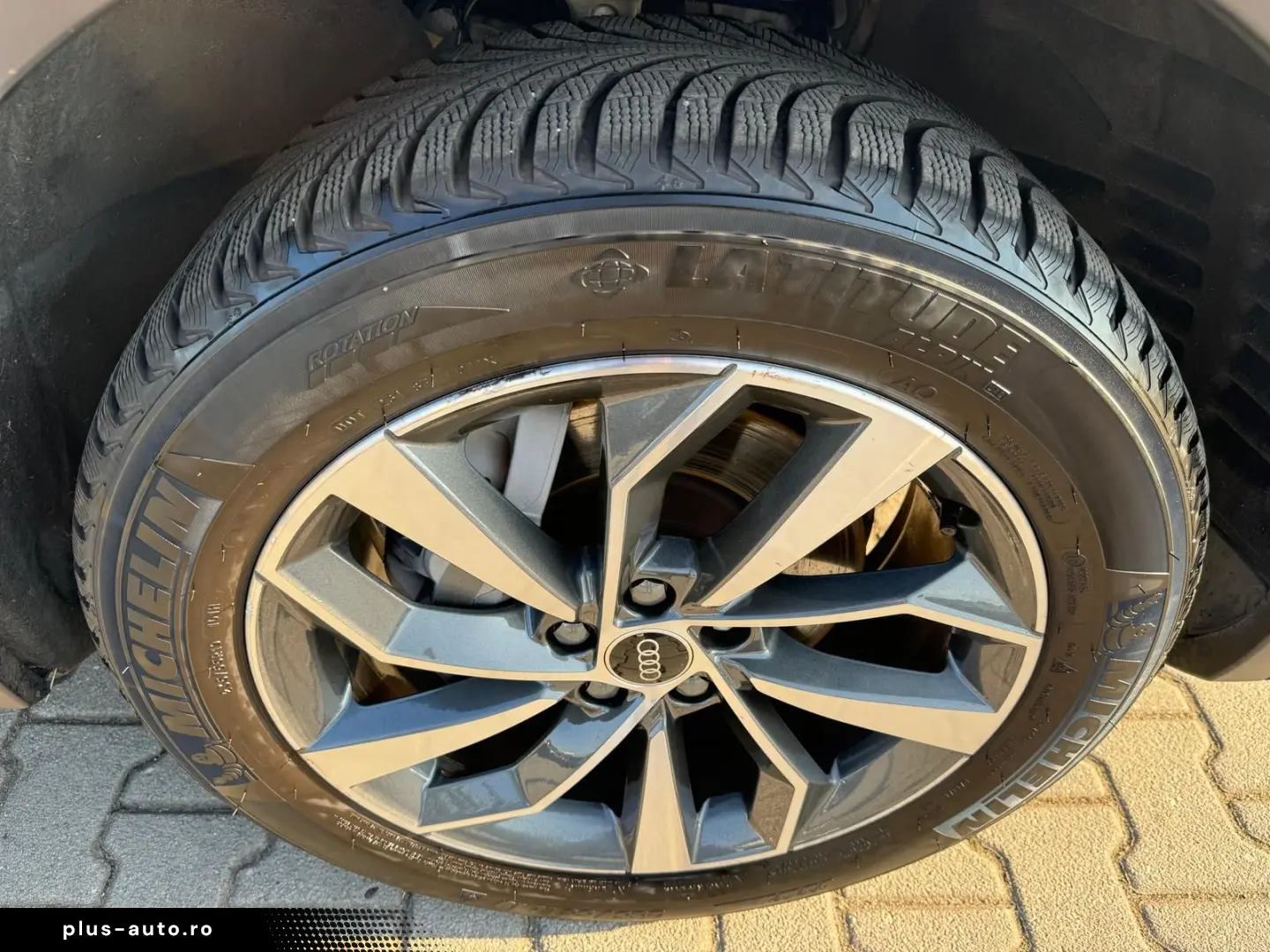 AUDI Q5 40 TDI quattro 360  ACC