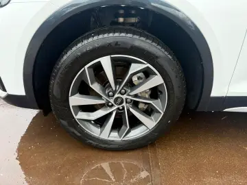 AUDI Q5 40 TDI quattro advanced 59000 KM