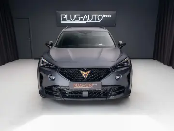 Cupra Formentor VZ5 2023 CUP carbon; Matrix; 360