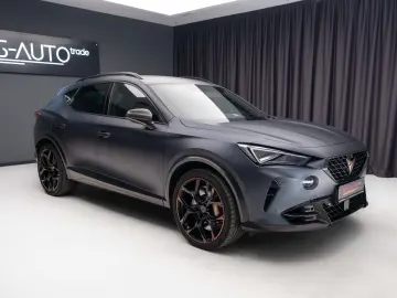 Cupra Formentor VZ5 2023 CUP carbon; Matrix; 360