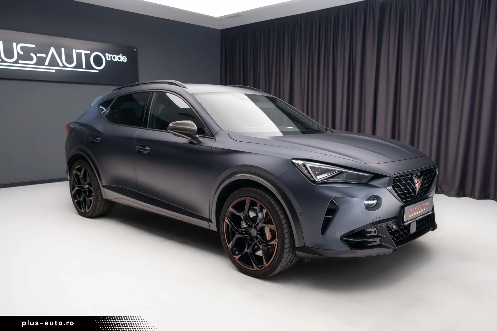 Cupra Formentor VZ5 2023 CUP carbon; Matrix; 360