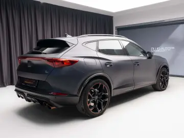 Cupra Formentor VZ5 2023 CUP carbon; Matrix; 360