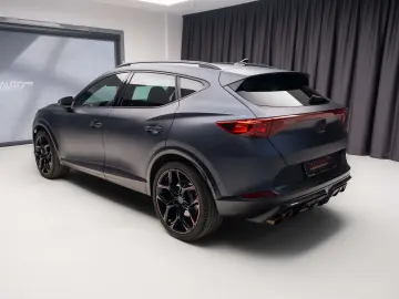 Cupra Formentor VZ5 2023 CUP carbon; Matrix; 360