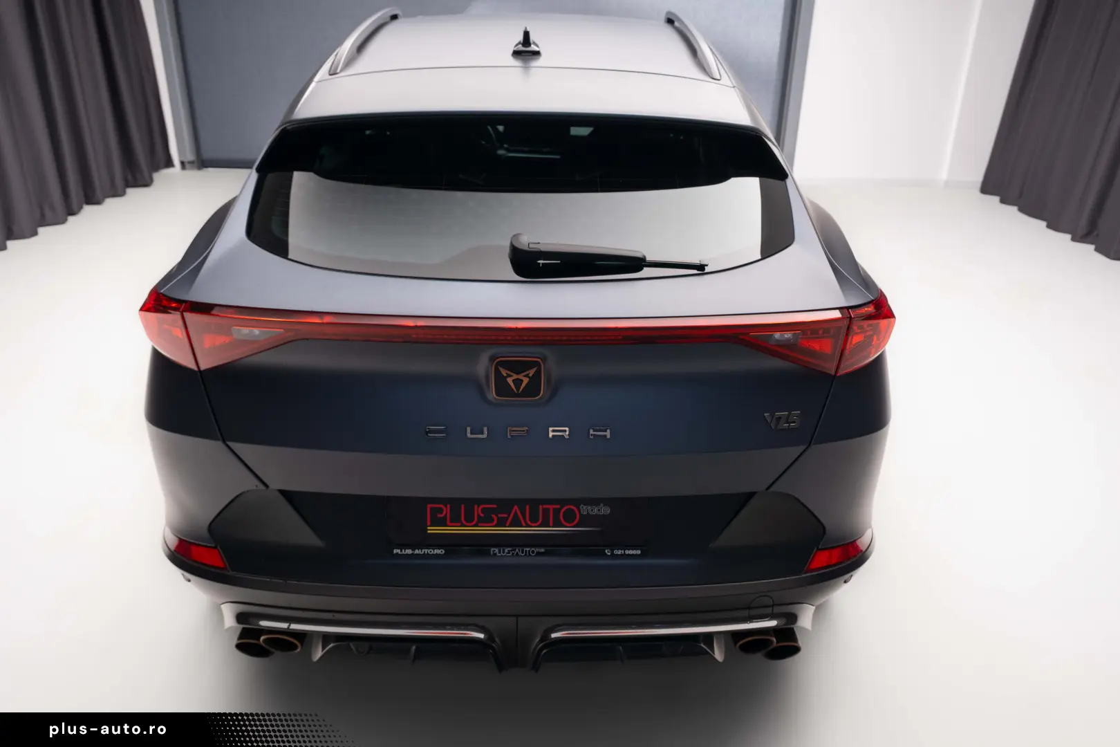 Cupra Formentor VZ5 2023 CUP carbon; Matrix; 360