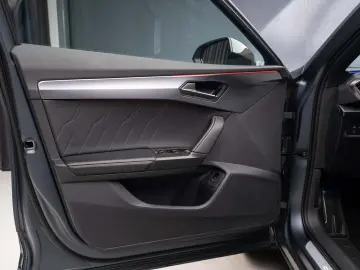 Cupra Formentor VZ5 2023 CUP carbon; Matrix; 360