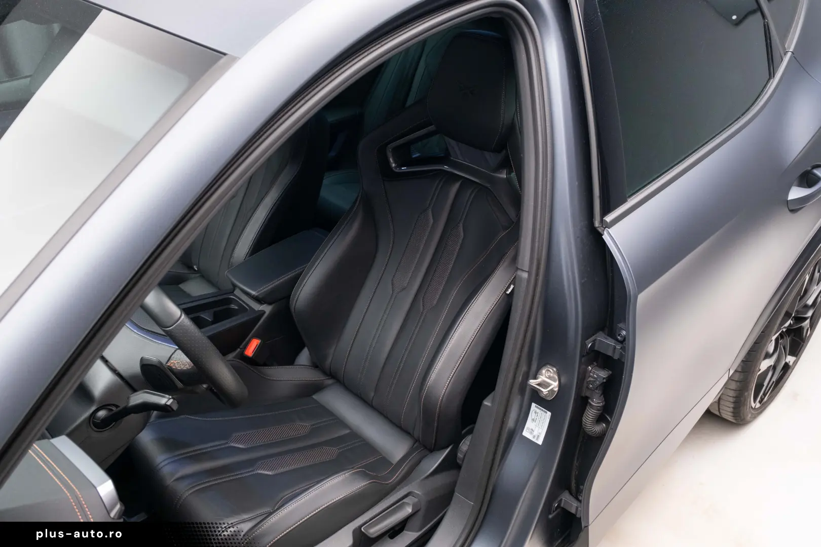 Cupra Formentor VZ5 2023 CUP carbon; Matrix; 360