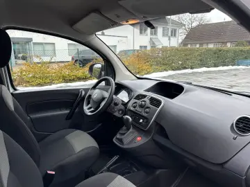 RENAULT Kangoo Z.E. 33