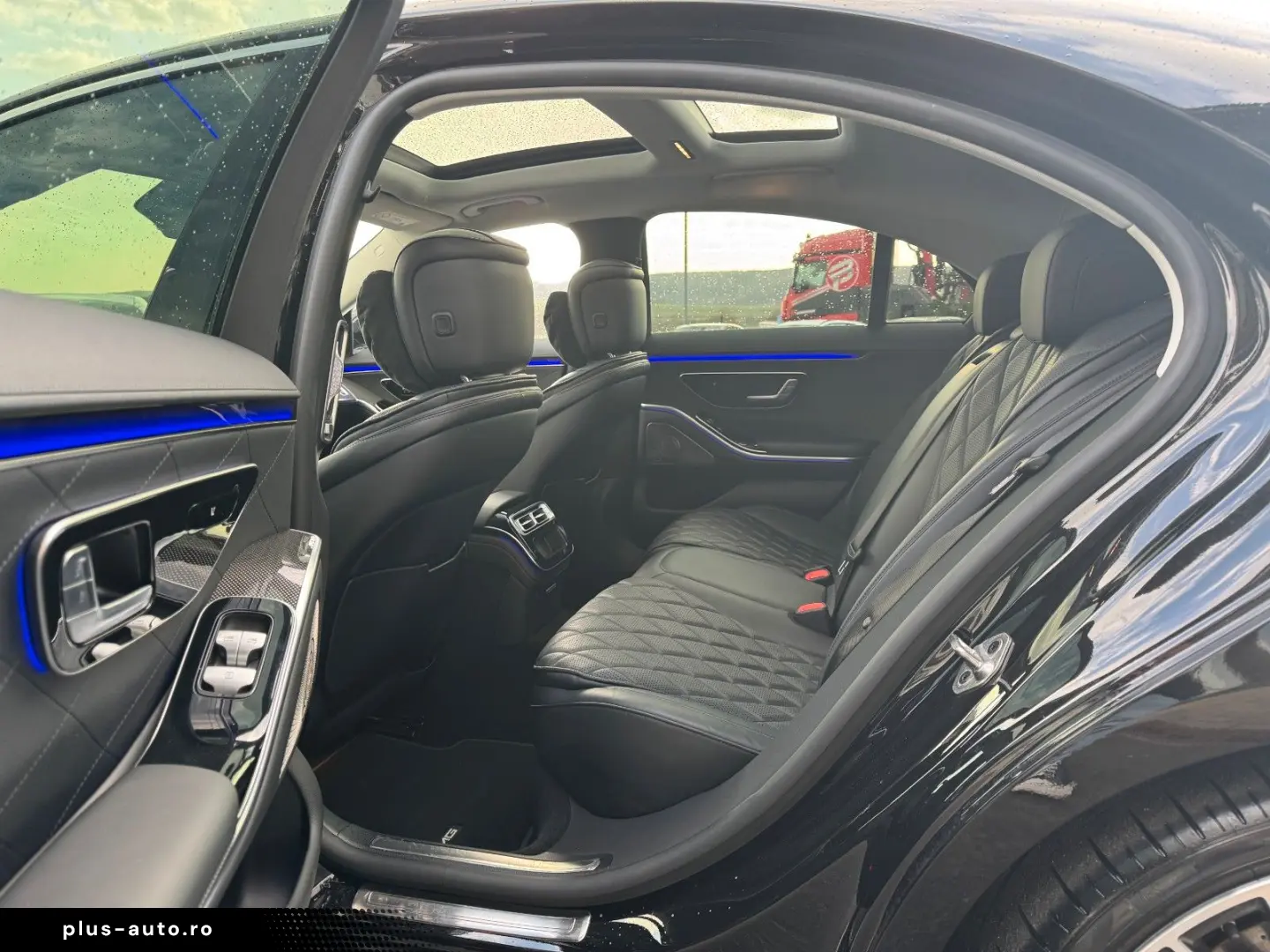 MERCEDES-BENZ S 400d 4M AMG Pano Massage HUD 360 AirM