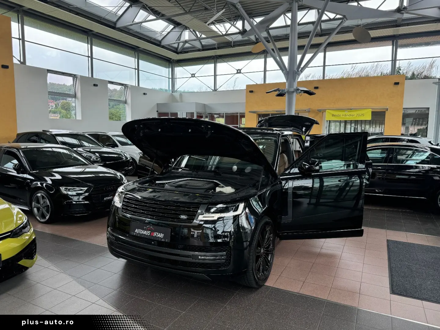 LAND ROVER Range Rover Autobiography Fond Monitor 360  HUD