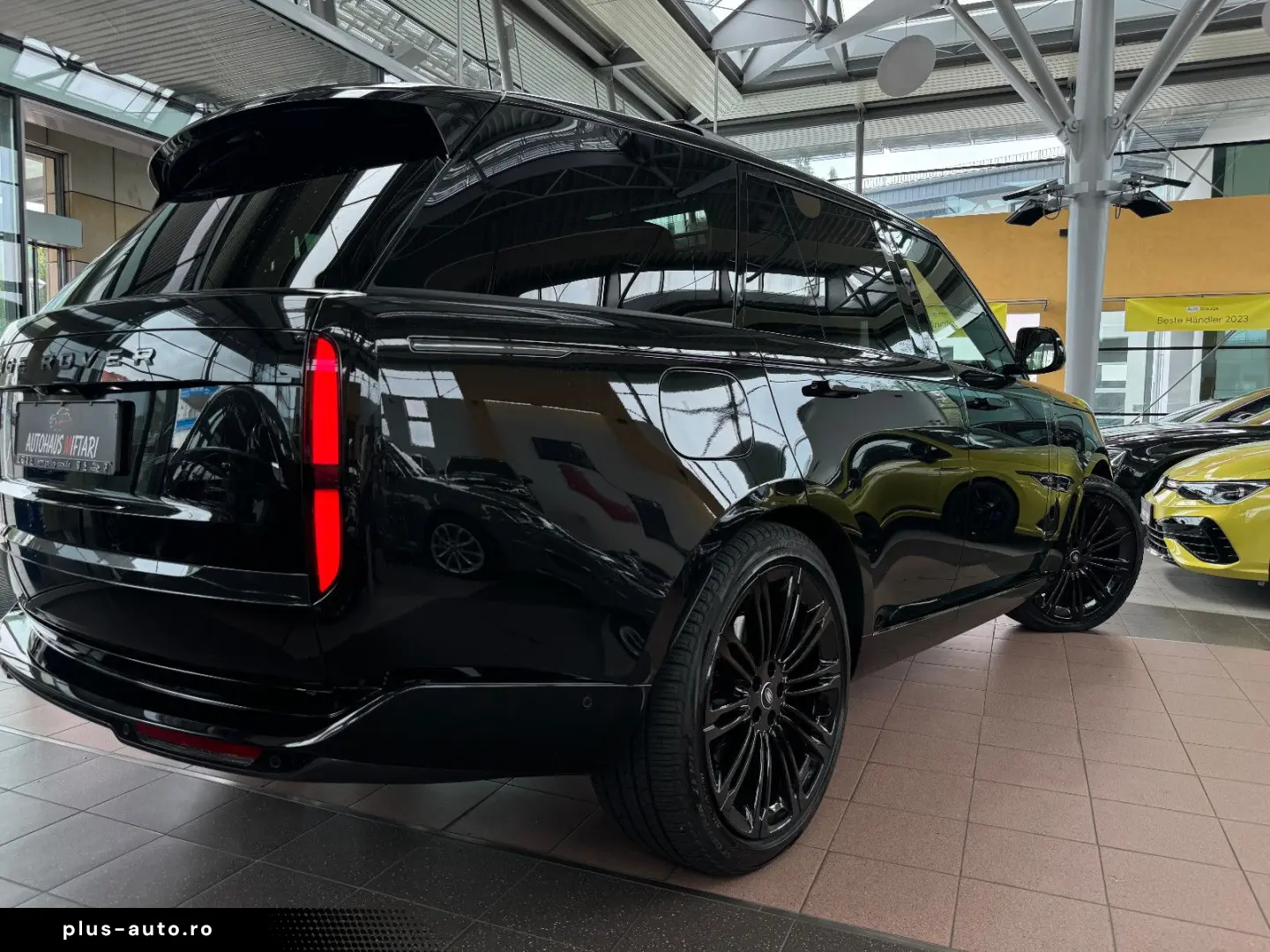 LAND ROVER Range Rover Autobiography Fond Monitor 360  HUD