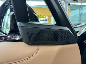 LAND ROVER Range Rover Autobiography Fond Monitor 360  HUD