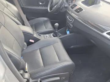 Renault Megane Diesel 2.0 2009 Manuala