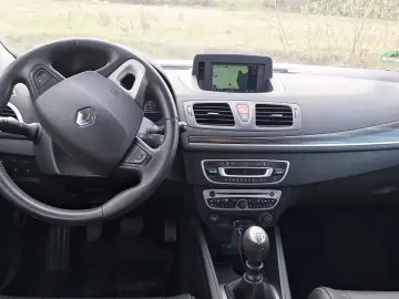 Renault Megane Diesel 2.0 2009 Manuala