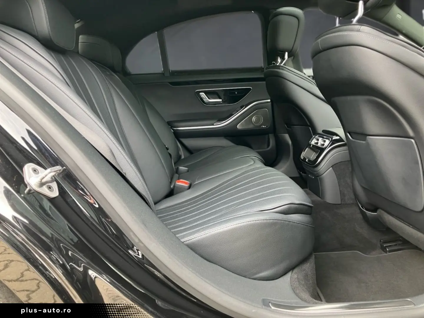 MERCEDES-BENZ S 580 e Pano 360 digLight HuD Sitzklim&hellip;