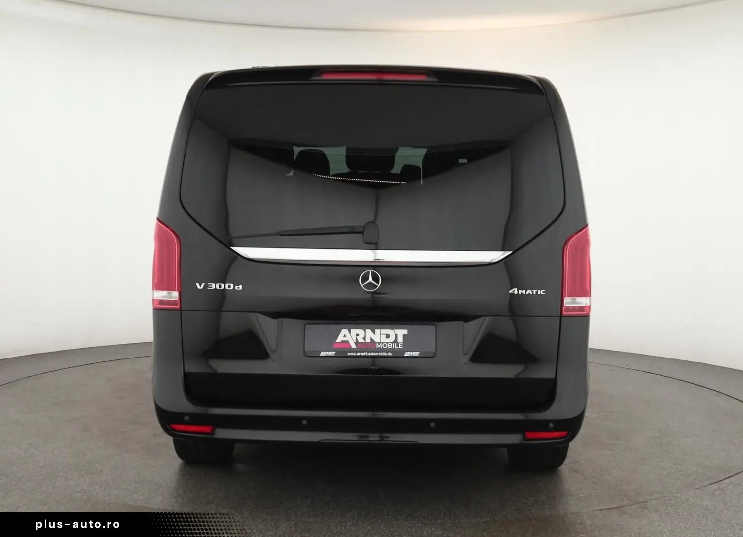 MERCEDES-BENZ V 300 d 4M lang Avantgarde AMG 8 Pano &hellip;