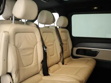 MERCEDES-BENZ V 300 d 4M lang Avantgarde AMG 8 Pano &hellip;