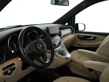 MERCEDES-BENZ V 300 d 4M lang Avantgarde AMG 8 Pano &hellip;