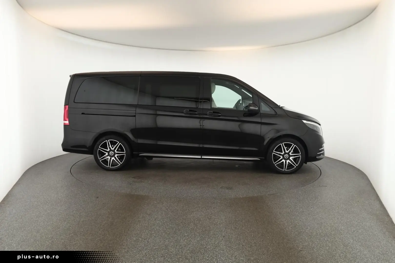 MERCEDES-BENZ V 300 d 4M lang Avantgarde AMG 8 Pano &hellip;