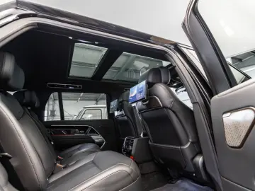 LAND ROVER Range Rover P530 LWB Autobio   MY 2025   Fond TV