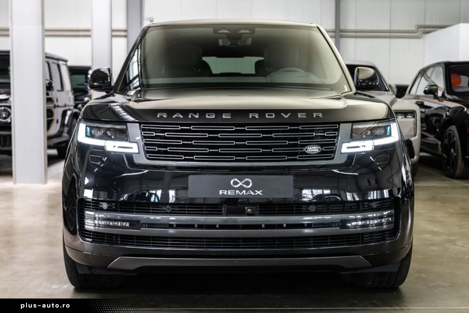 LAND ROVER Range Rover P530 LWB Autobio   MY 2025   Fond TV