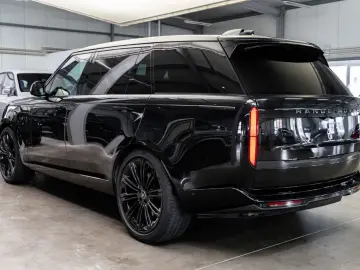LAND ROVER Range Rover P530 LWB Autobio   MY 2025   Fond TV