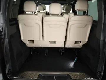 MERCEDES-BENZ V 300 d 4M lang Avantgarde AMG 8S Pano&hellip;