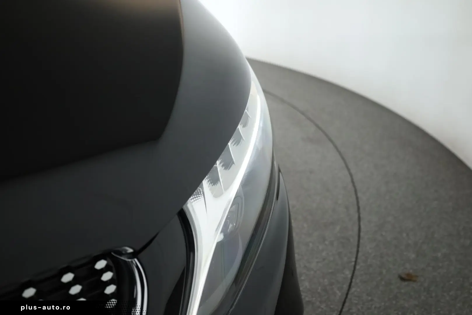 MERCEDES-BENZ V 300 d 4M lang Avantgarde AMG 8S Pano&hellip;