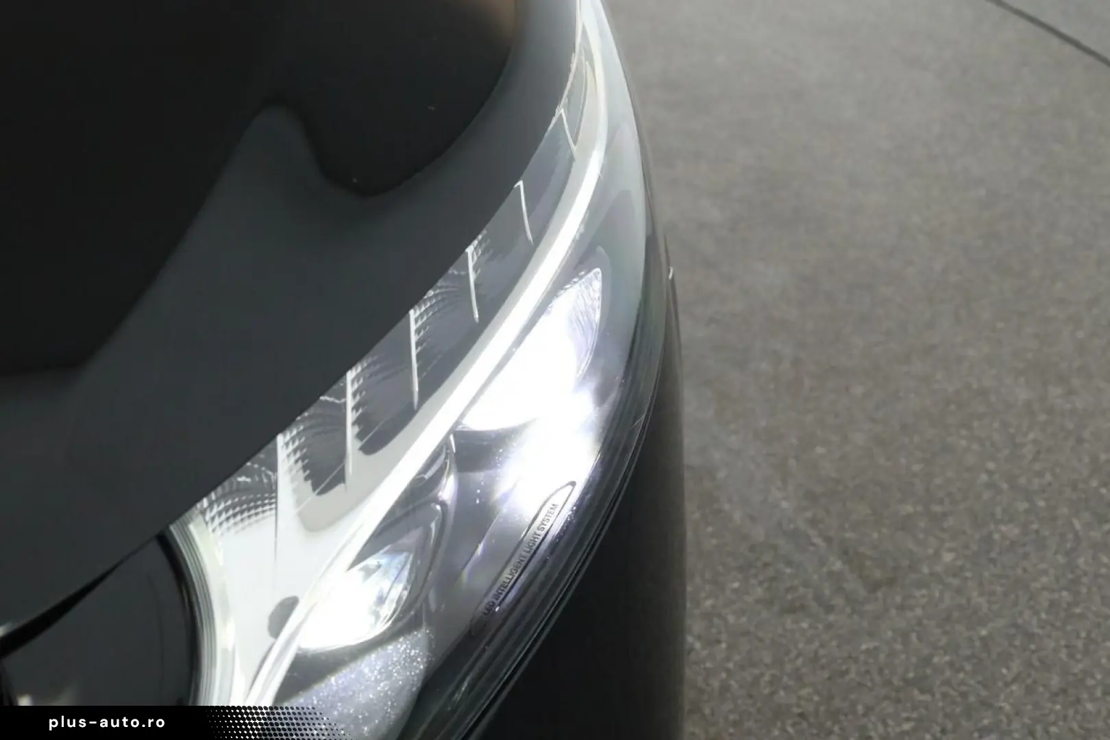 MERCEDES-BENZ V 300 d 4M extralang Avantgarde 8S Navi Kam 19