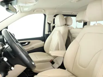 MERCEDES-BENZ V 300 d 4M extralang Avantgarde 8S Navi Kam 19