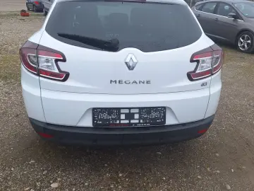Renault Megane Diesel 1.9 2010 Manuala