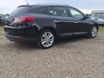 Renault Megane Diesel 1.9 2011 Manuala