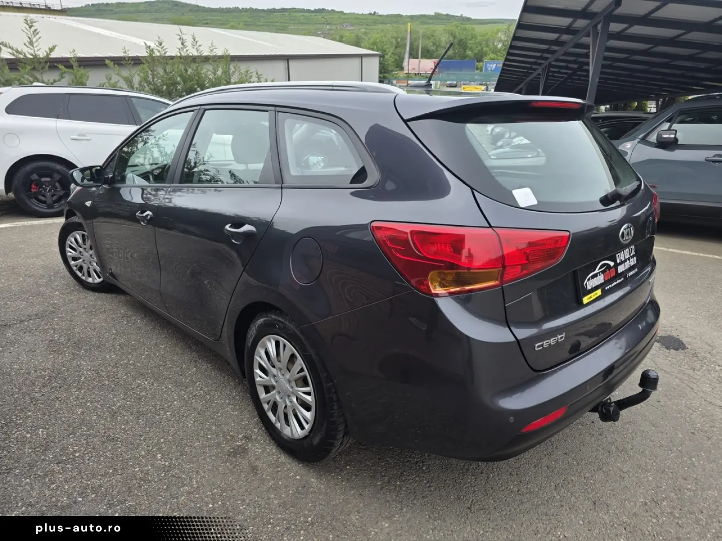 KIA Ceed Diesel 1.6 2016 Manuala