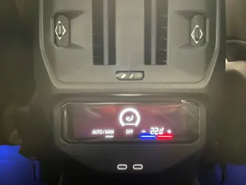 BMW X3 20D XDRIVE M SPORT ANHÄNG.KUPPL. LENKRADHZ. D