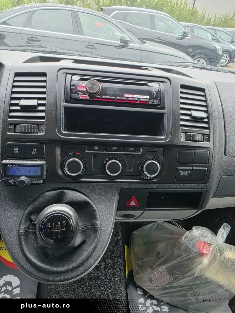 Volkswagen Transporter Diesel 2.0 2013 Manuala