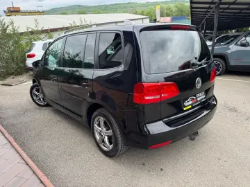 Volkswagen Touran Diesel 1.6 2012 Manuala