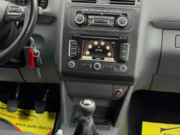 Volkswagen Touran Diesel 1.6 2012 Manuala