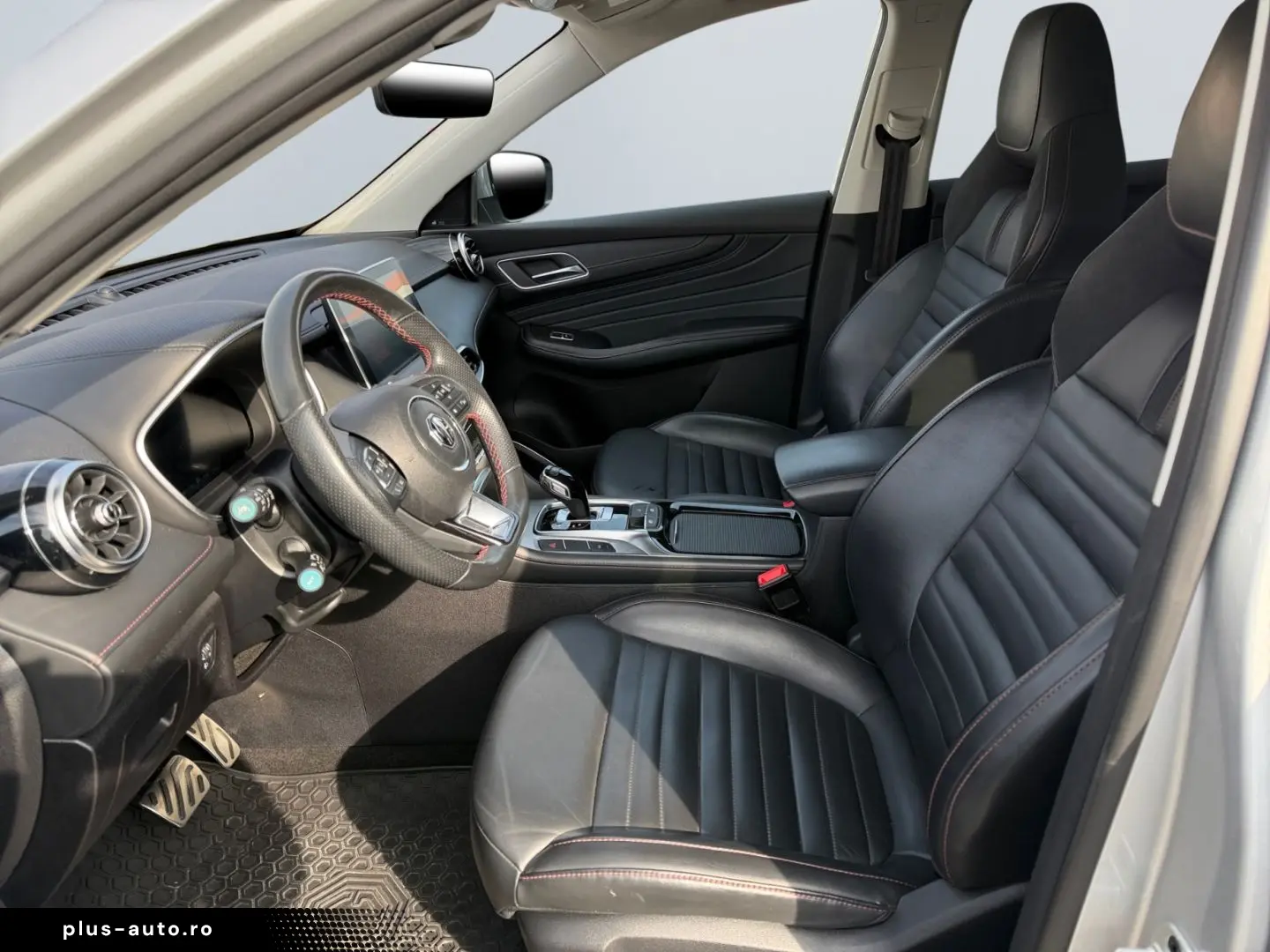 MG EHS PHEV Luxury  LED Pano 360  Leder SHZ CarPlay