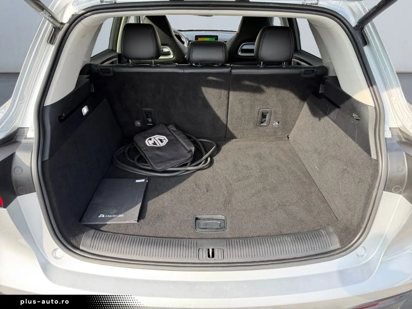 MG EHS PHEV Luxury  LED Pano 360  Leder SHZ CarPlay