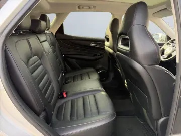 MG EHS PHEV Luxury  LED Pano 360  Leder SHZ CarPlay