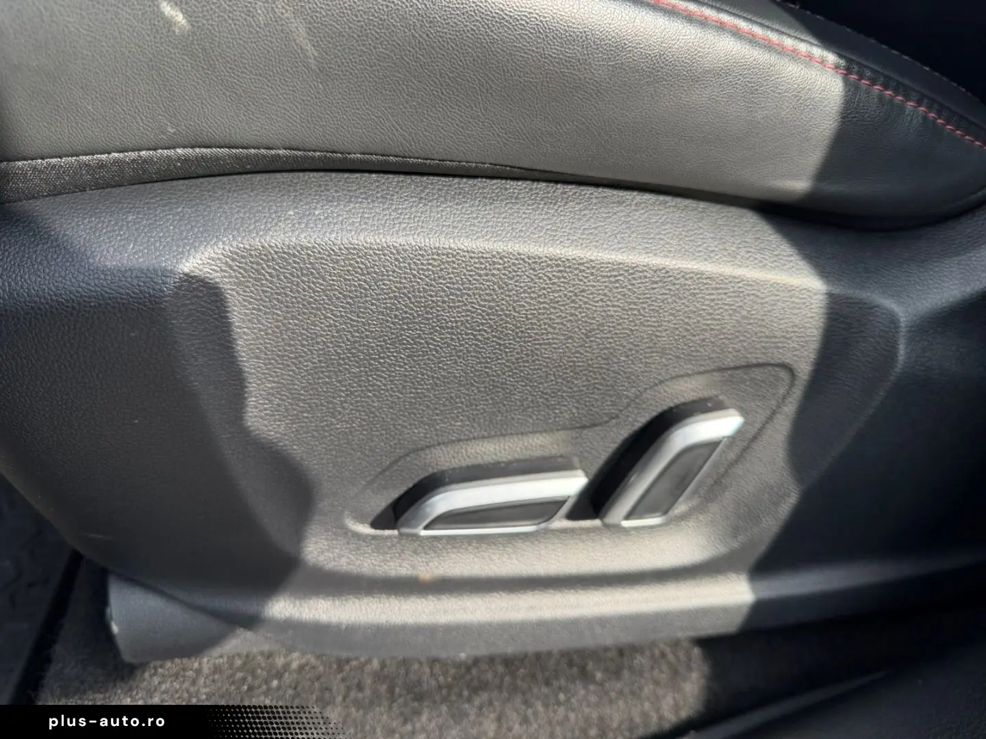 MG EHS PHEV Luxury  LED Pano 360  Leder SHZ CarPlay