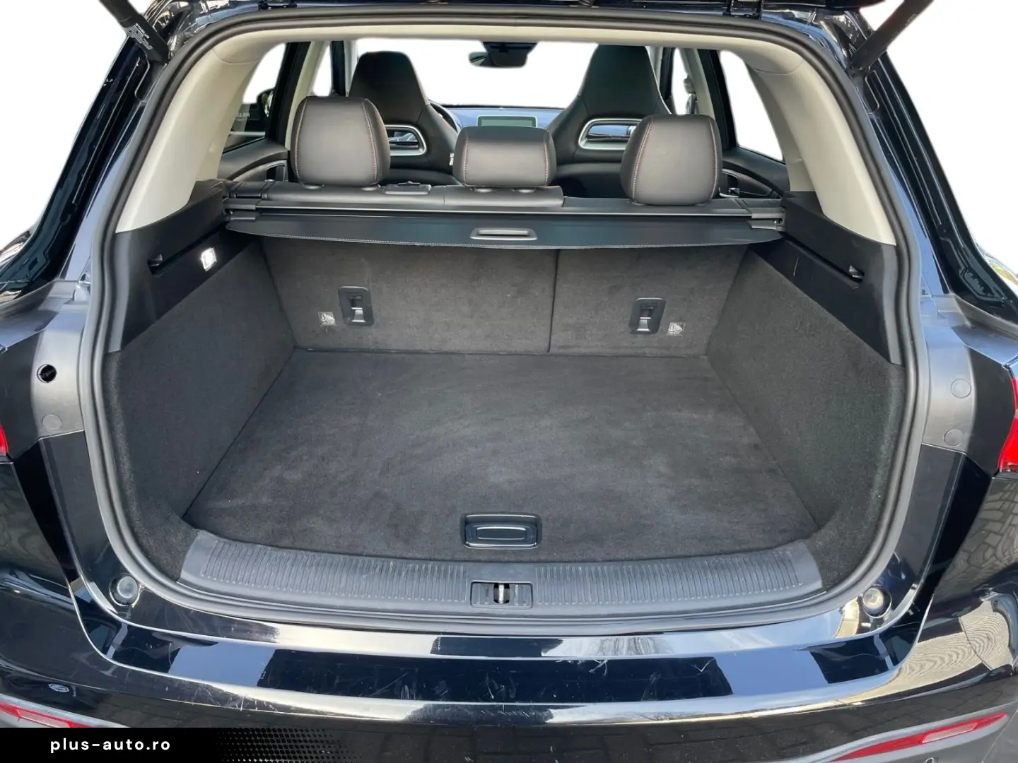 MG EHS PHEV Luxury  LED Pano 360  Leder SHZ CarPlay