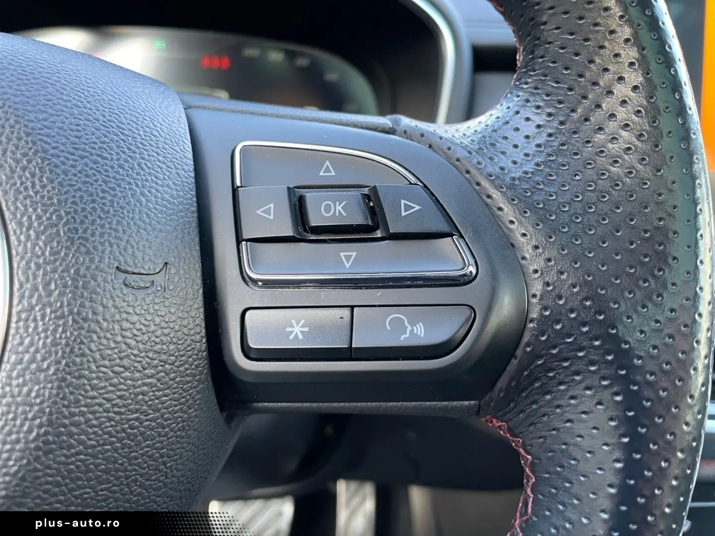 MG EHS PHEV Luxury  LED Pano 360  Leder SHZ CarPlay